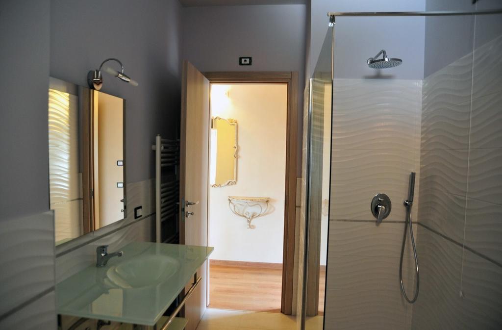 Agriturismo Le Fontane Sale Marasino Zimmer foto
